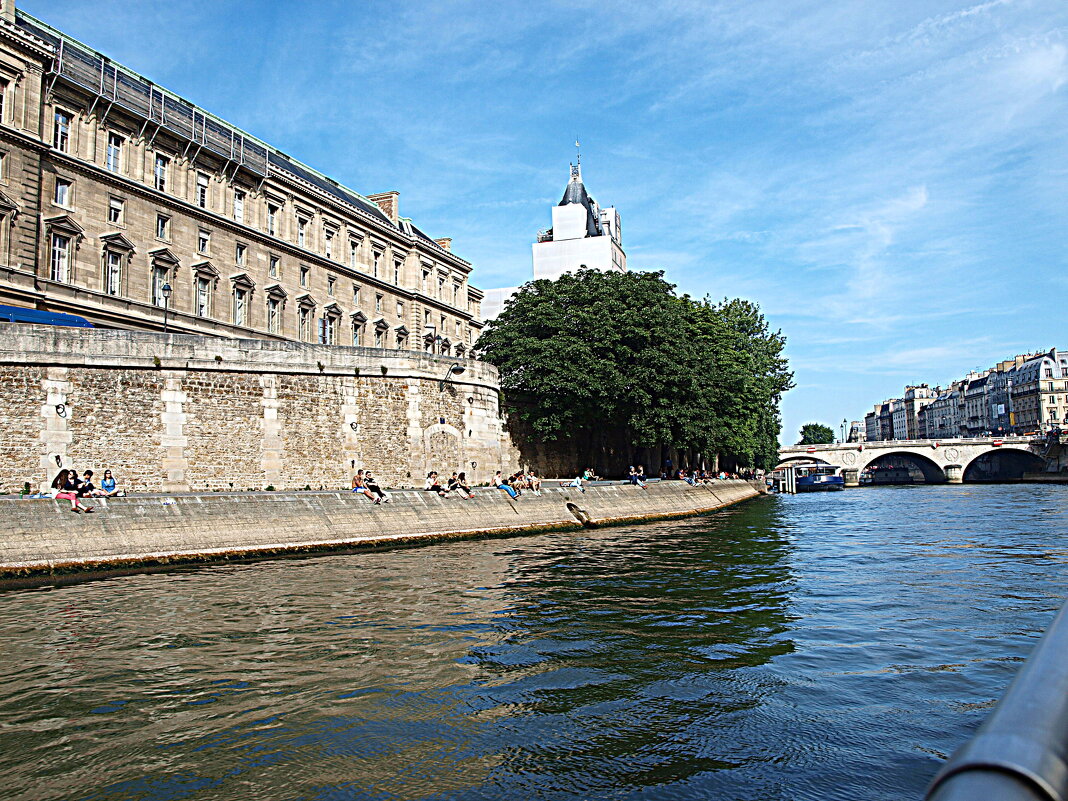 Париж. - Владимир Драгунский Париж. - Владимир Драгунский