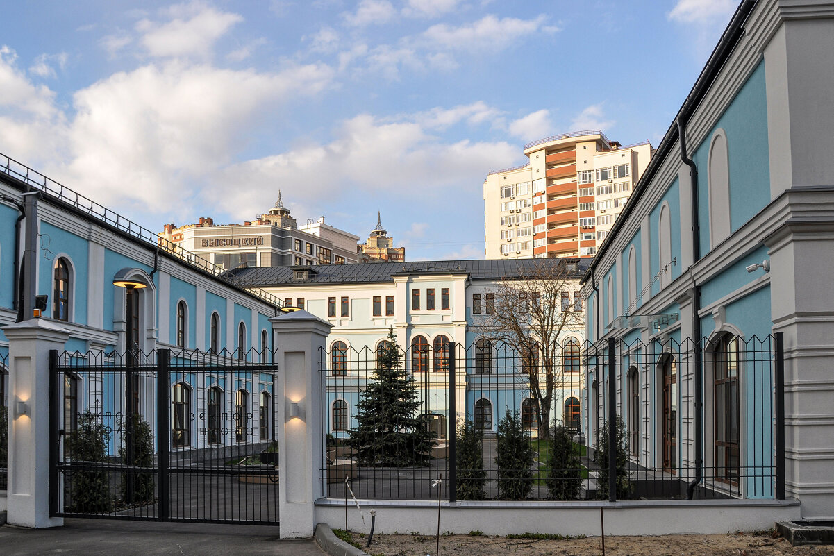 Частная школа "Вектор" на ул. Свободы (Углубленное изучение IT-технологий и английского яз - Татьяна Машошина