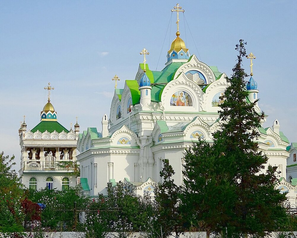 Церковь Святой Екатерины (Феодосия) - Сергей Антонов Церковь Святой Екатерины (Феодосия) - Сергей Антонов