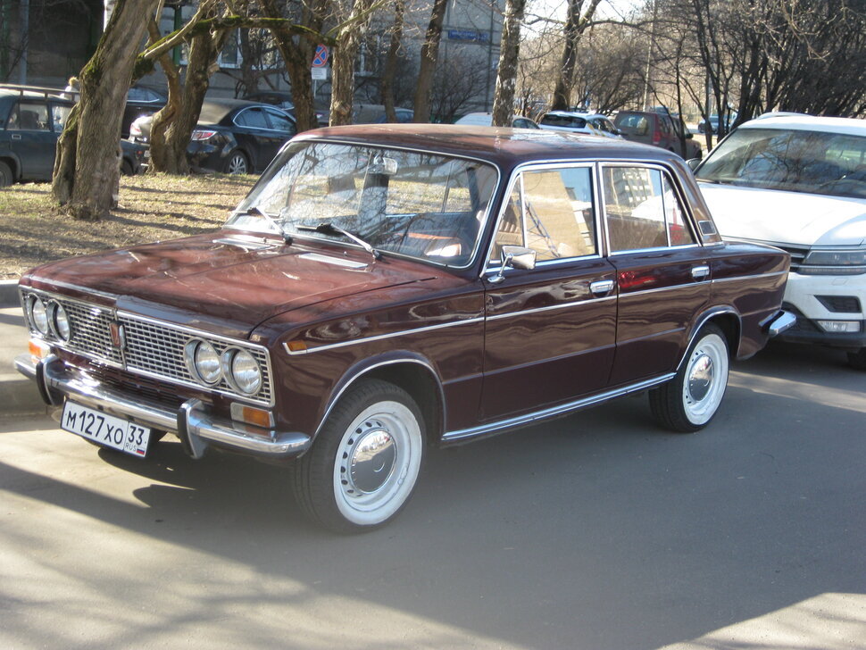 "Жигули" третьей модели - Дмитрий Никитин "Жигули" третьей модели - Дмитрий Никитин