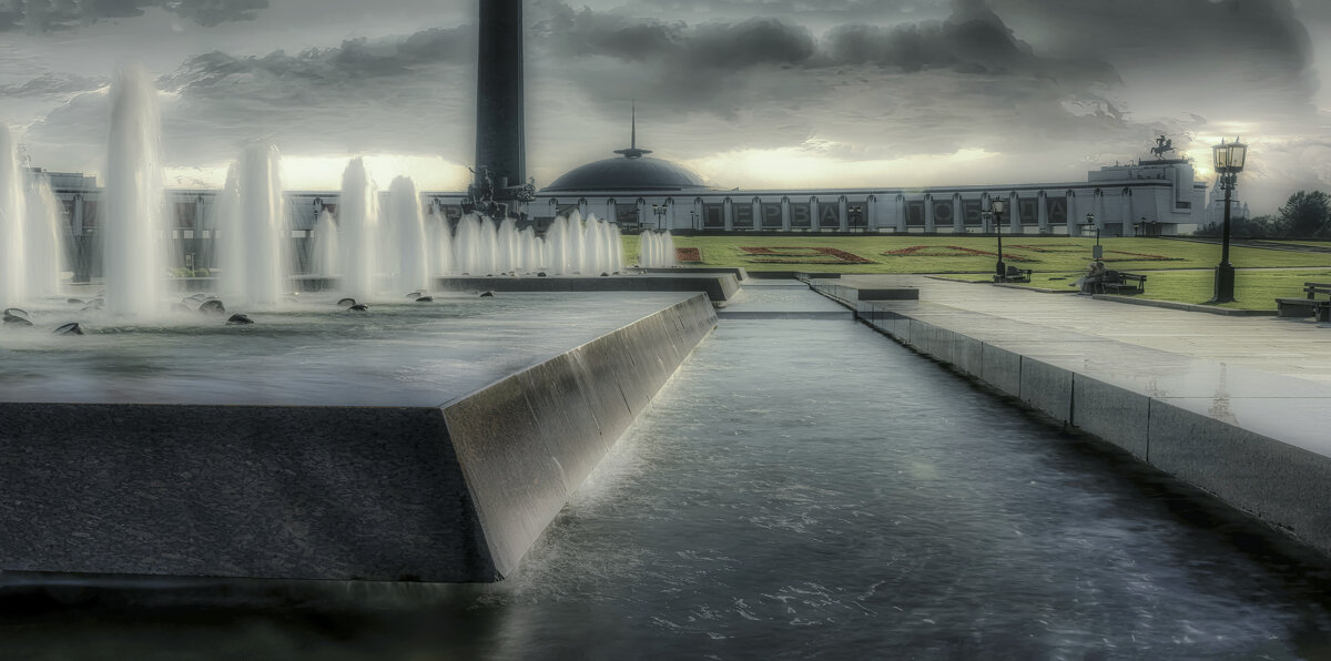 На Поклонной горе. - Владимир Владимир