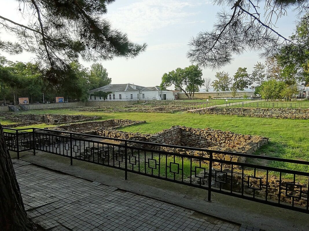 Анапа. Древний город Горгиппия - Сергей Антонов Анапа. Древний город Горгиппия - Сергей Антонов