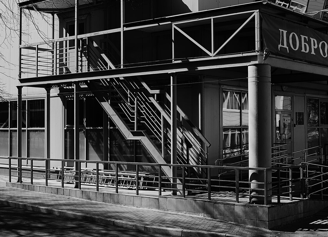 Здесь зла не держат. - Василий Палий Здесь зла не держат. - Василий Палий