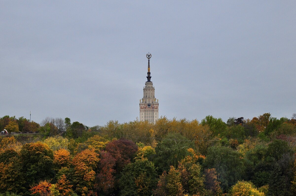 МГУ осень - Александр Конов
