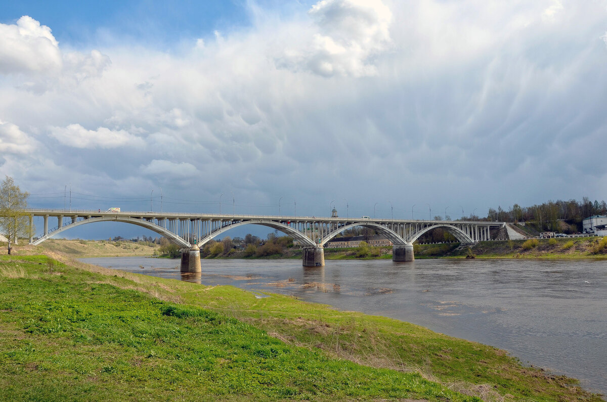 Старица. Мост через Волгу - Алексей Просвиряков Старица. Мост через Волгу - Алексей Просвиряков