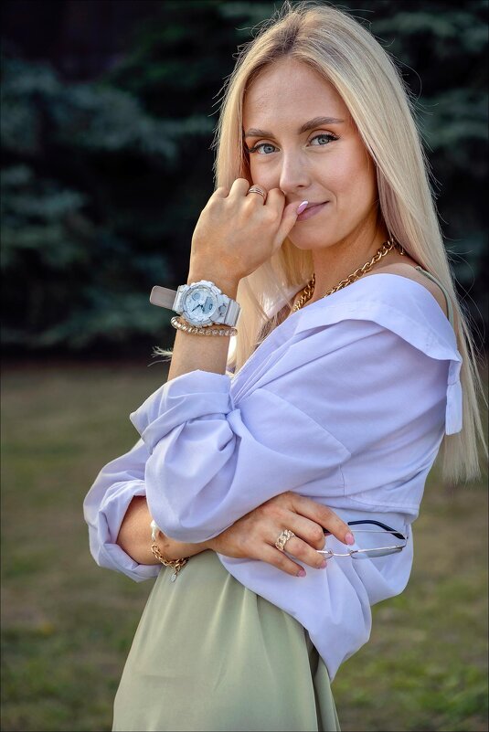 КРАСНОЯРОЧКА - Александр Кустов КРАСНОЯРОЧКА - Александр Кустов