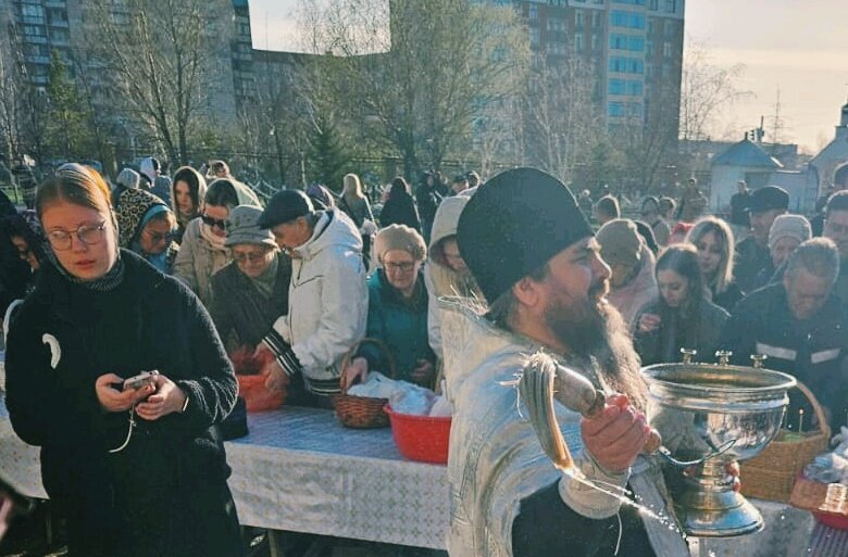В храме - Георгиевич 
