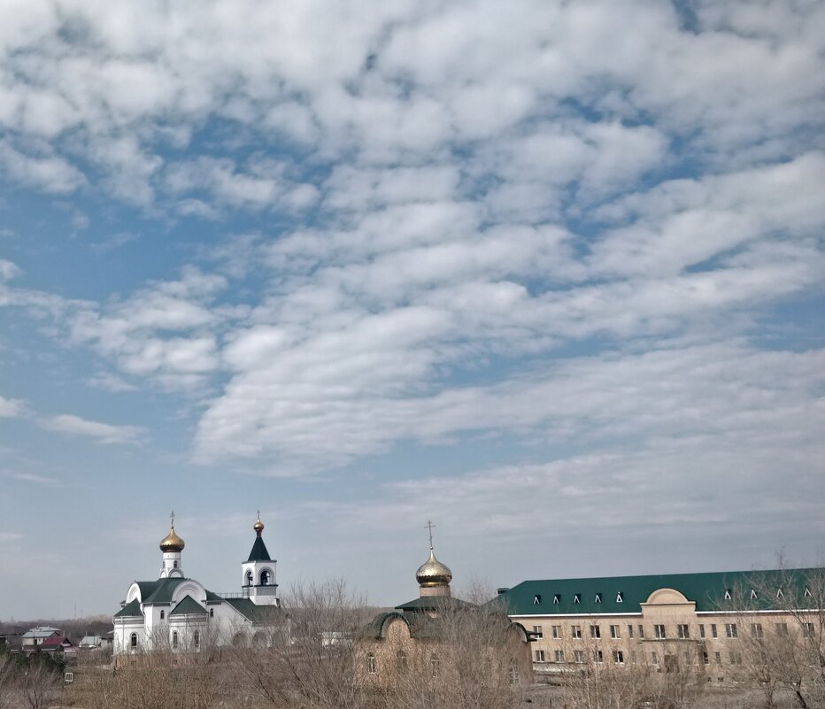 Чистое небо - Андрей Хлопонин