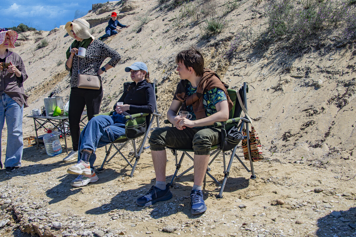 На берегу - Анатолий Чикчирный На берегу - Анатолий Чикчирный