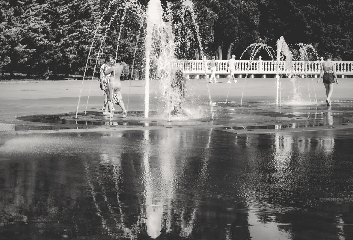 Вечная слава воде! (чб) - Сергей Царёв Вечная слава воде! (чб) - Сергей Царёв