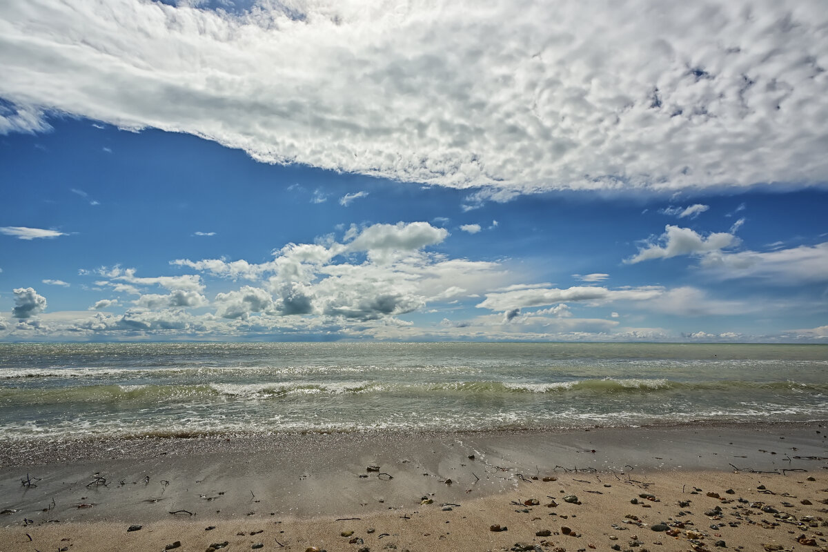 Евпатория. Весна. Море. - Александр Беляев Евпатория. Весна. Море. - Александр Беляев
