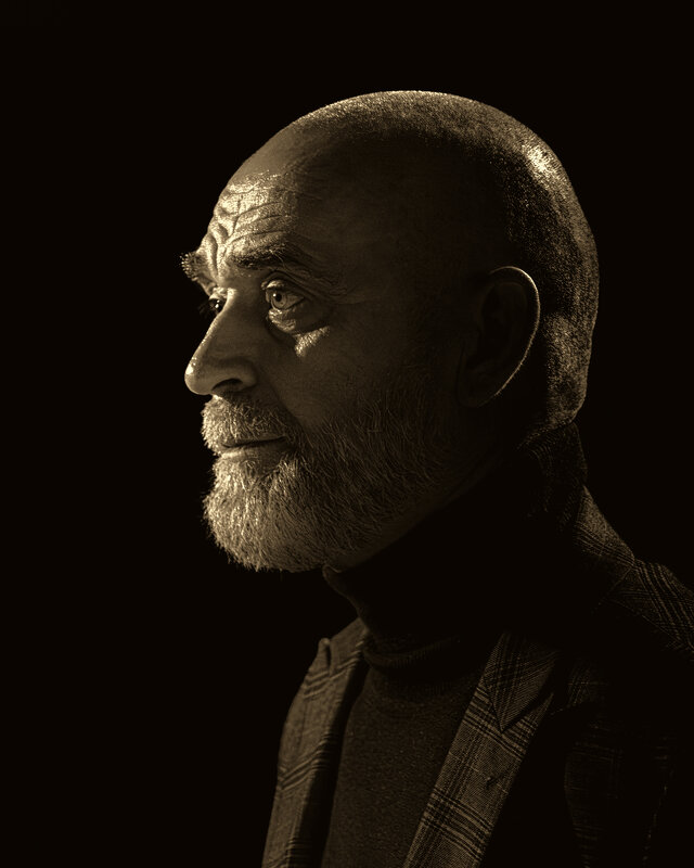 * - Александр Лисовский