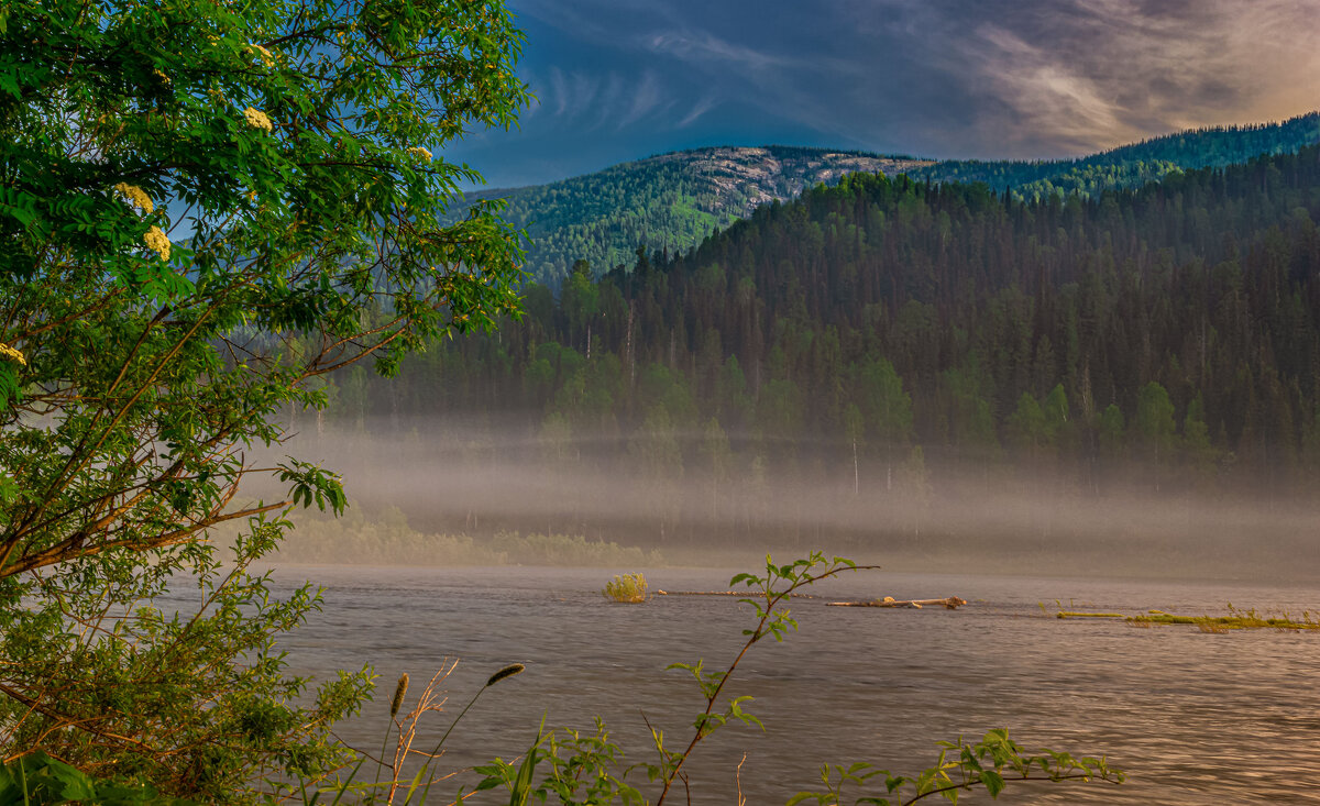 На реке Томь. - Евгений Голубев