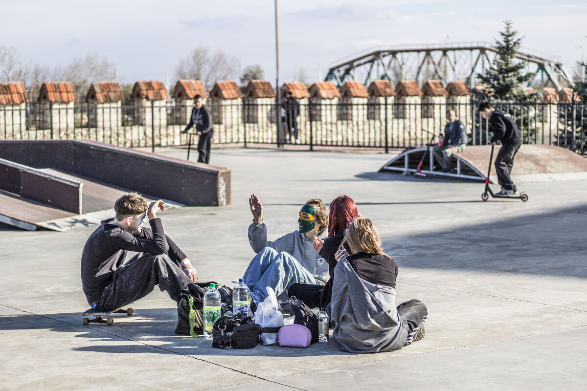 Молодость, красота & свобода - Коля Лукашов