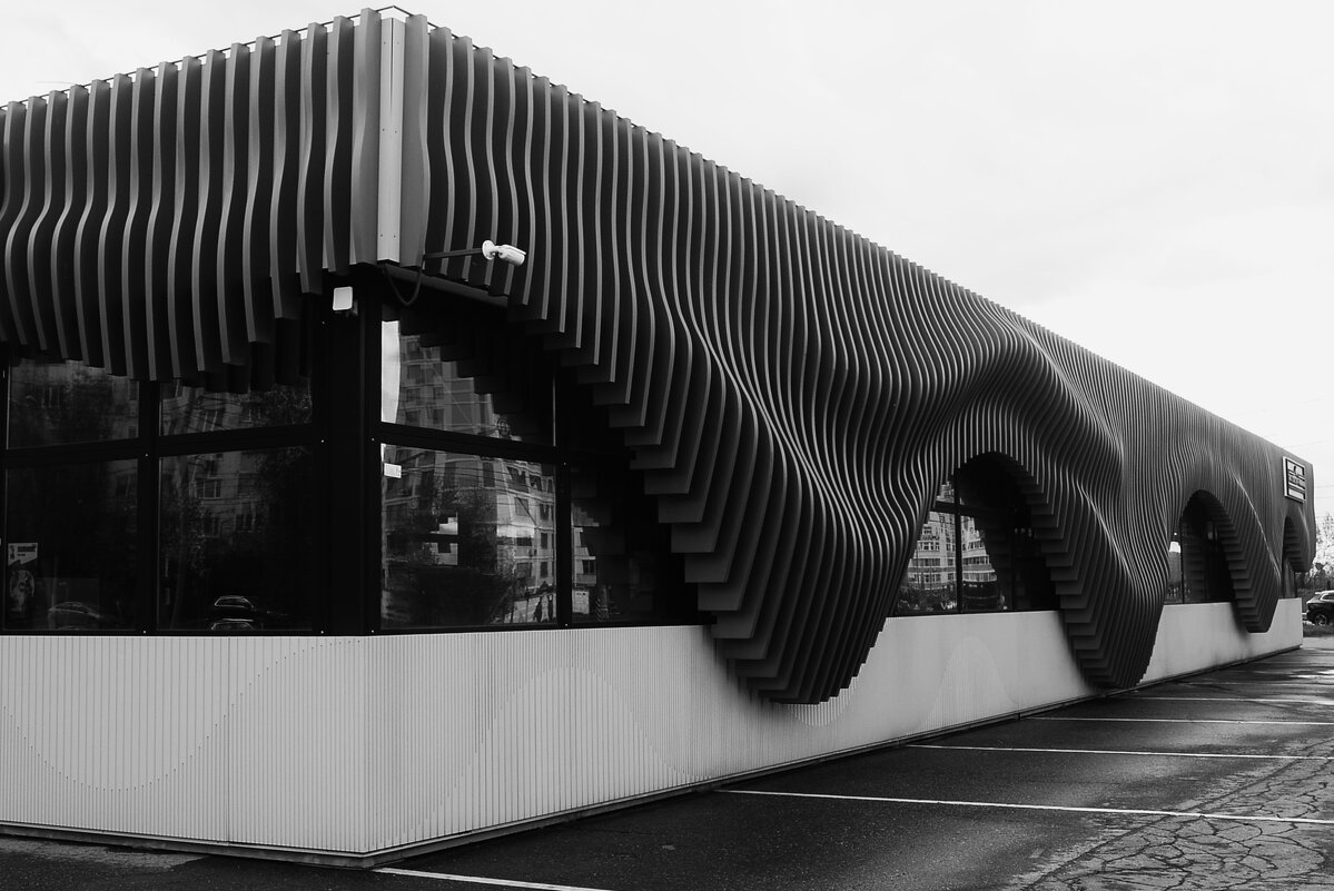 Волнообразный фасад. - Василий Палий