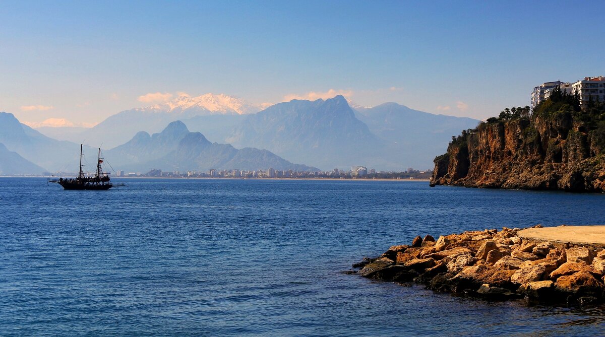 Берега Анталии - Юрий. Шмаков