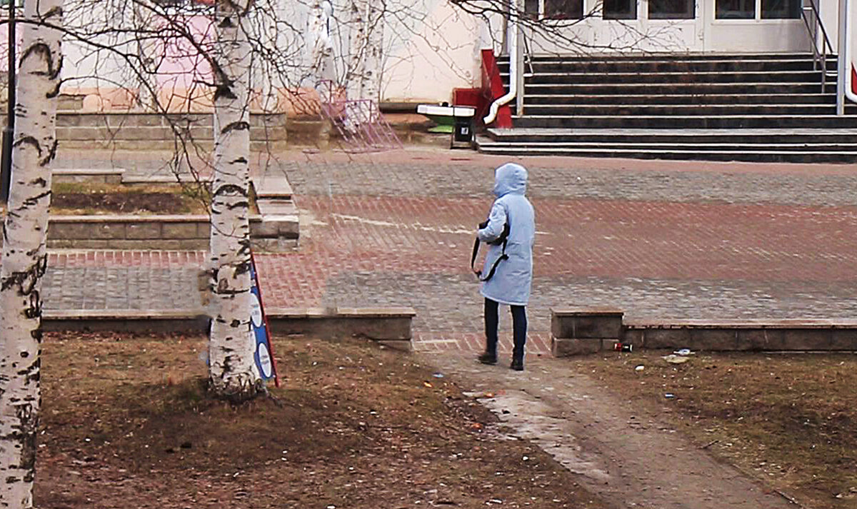 С утра в праздник 1 мая- на работу! - Владимир 