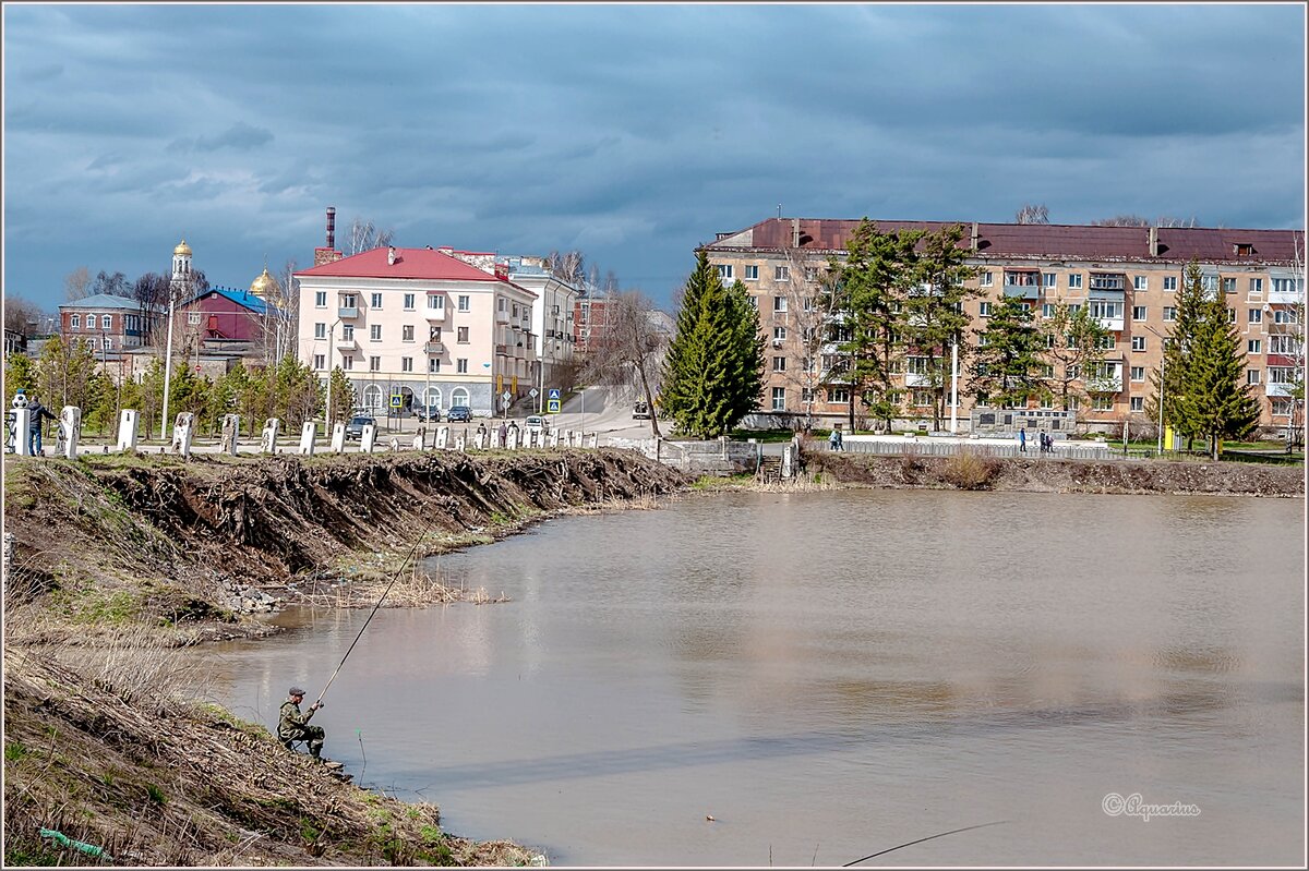 Нежаркий май... - Aquarius - Сергей