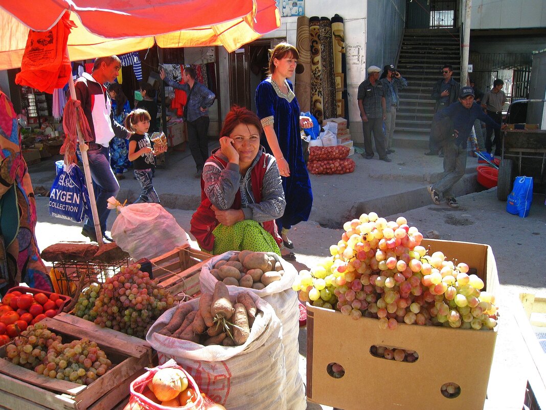 Памирский виноград. - unix (Илья Утропов) Памирский виноград. - unix (Илья Утропов)