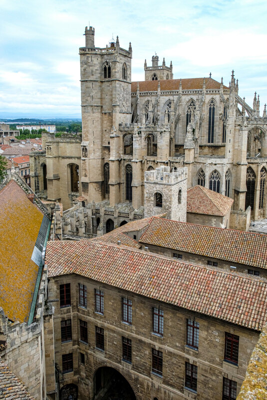 Собор святых Юста и Пастора - Георгий А