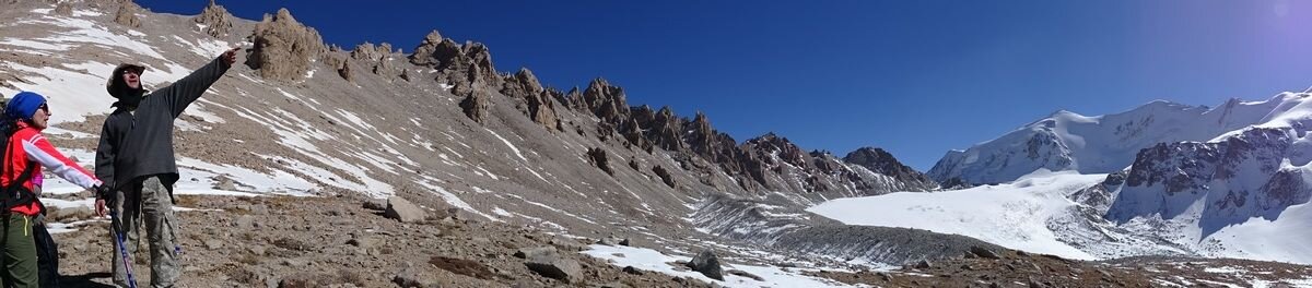 ЛАГЕРЬ ПЕРЕД ВЕРШИНОЙ, h~3150 м. - Виктор Осипчук