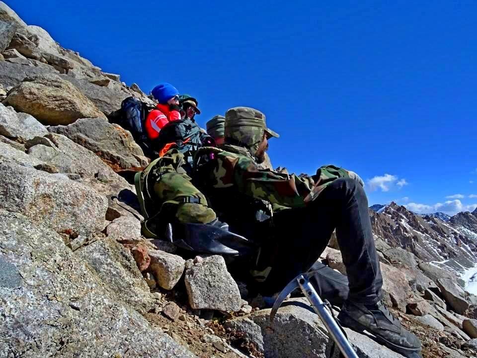 К ВЕРШИНЕ. - Виктор Осипчук