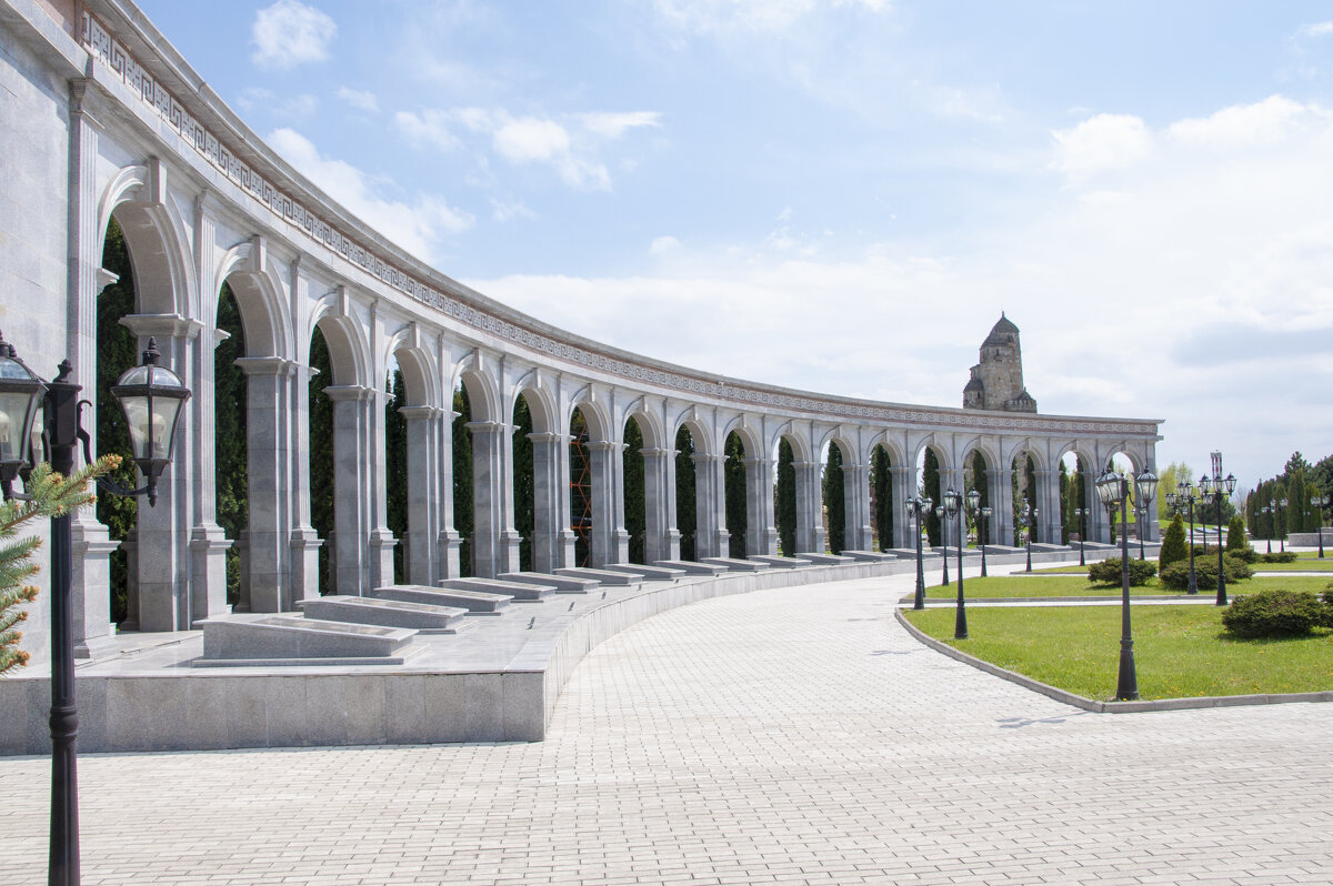 Назрань. Мемориал "Девять башен" - Gen Назрань. Мемориал "Девять башен" - Gen