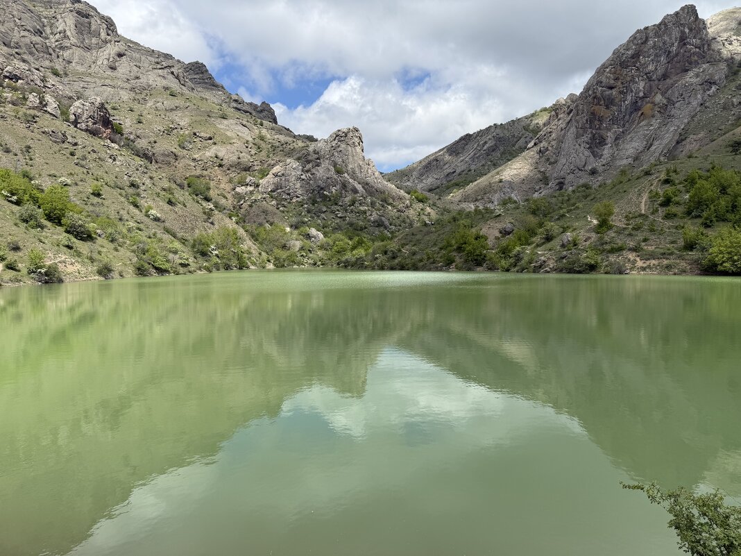 Озеро Панагия. Крым. - Валентина . Озеро Панагия. Крым. - Валентина .
