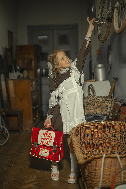 после школы - Юлия Поплевченкова после школы - Юлия Поплевченкова