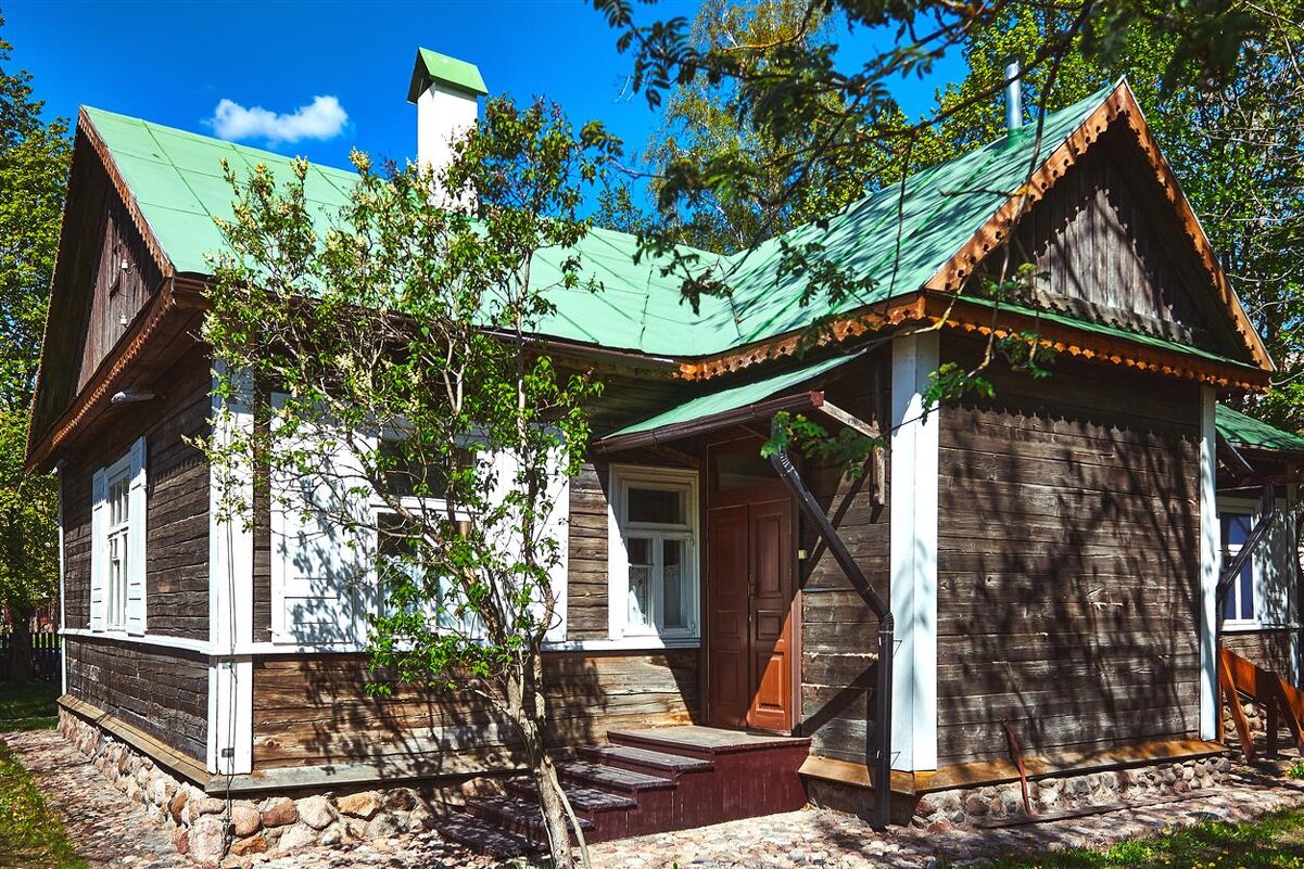 Филиал Литературного музея М. Богдановича «Беларуская хатка» - Глeб ПЛATOB Филиал Литературного музея М. Богдановича «Беларуская хатка» - Глeб ПЛATOB