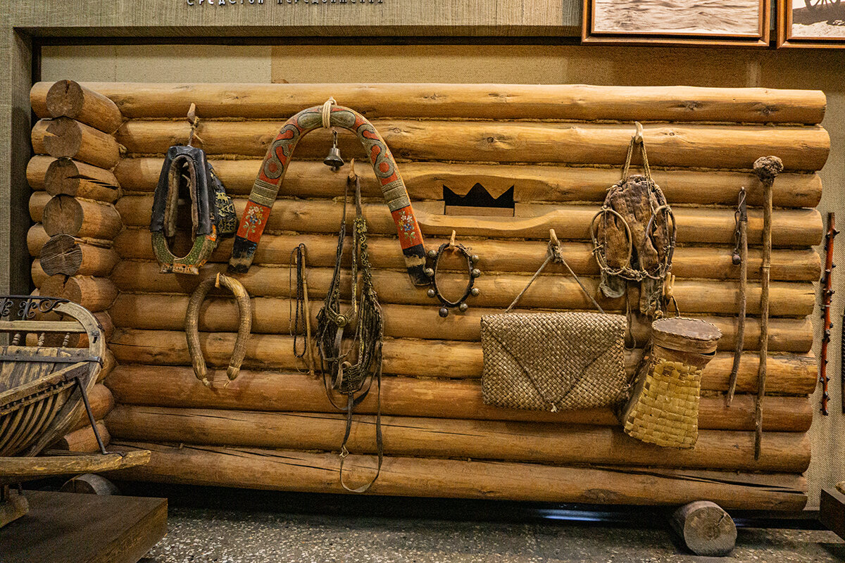 По залам музея - Ирина Соловьёва