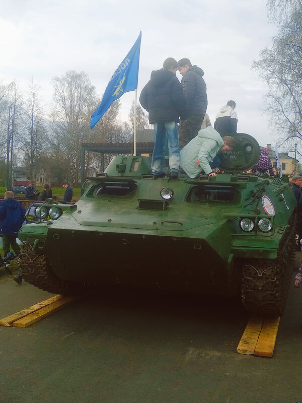 На победном привале - Сергей Кочнев