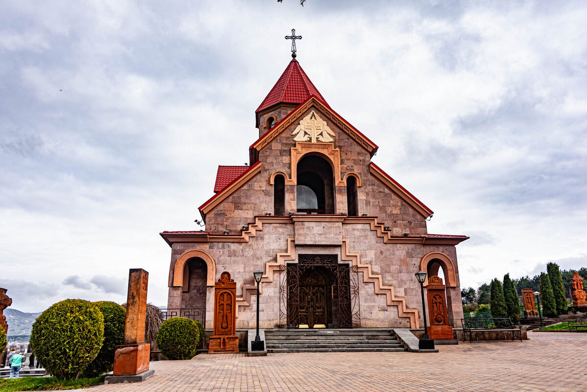 Церковь Сурб Вардан (Церковь Святого Вардана Мамиконяна) - Дмитрий Лупандин Церковь Сурб Вардан (Церковь Святого Вардана Мамиконяна) - Дмитрий Лупандин