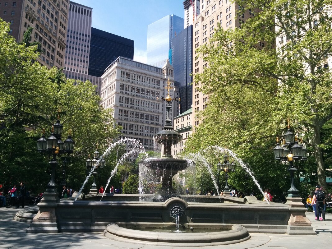 Фонтан - Светлана Хращевская Фонтан - Светлана Хращевская