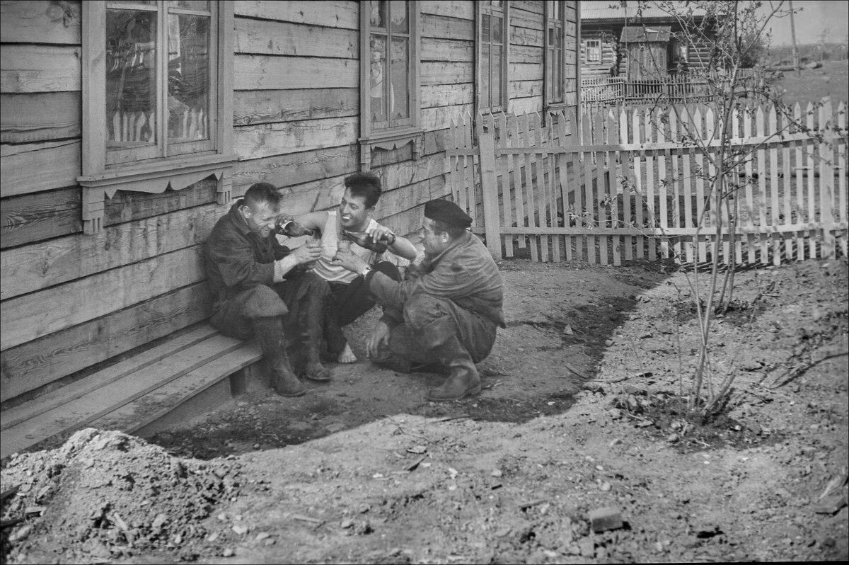 ДЕГУСТАТОРЫ - Александр Кустов