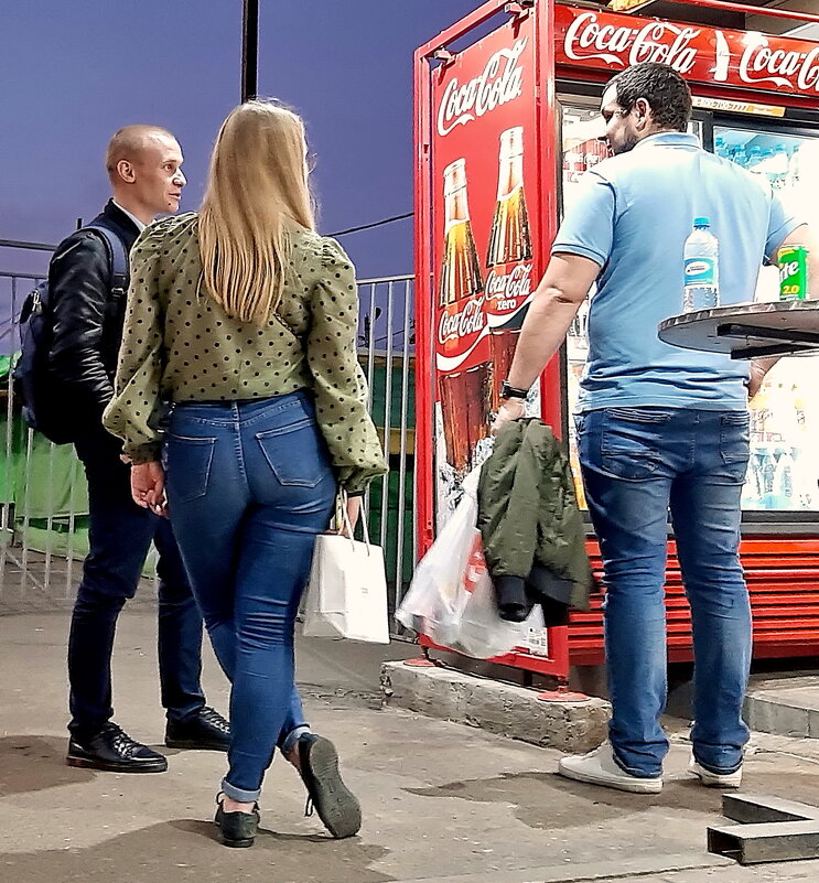 *** - Владимир Захаров