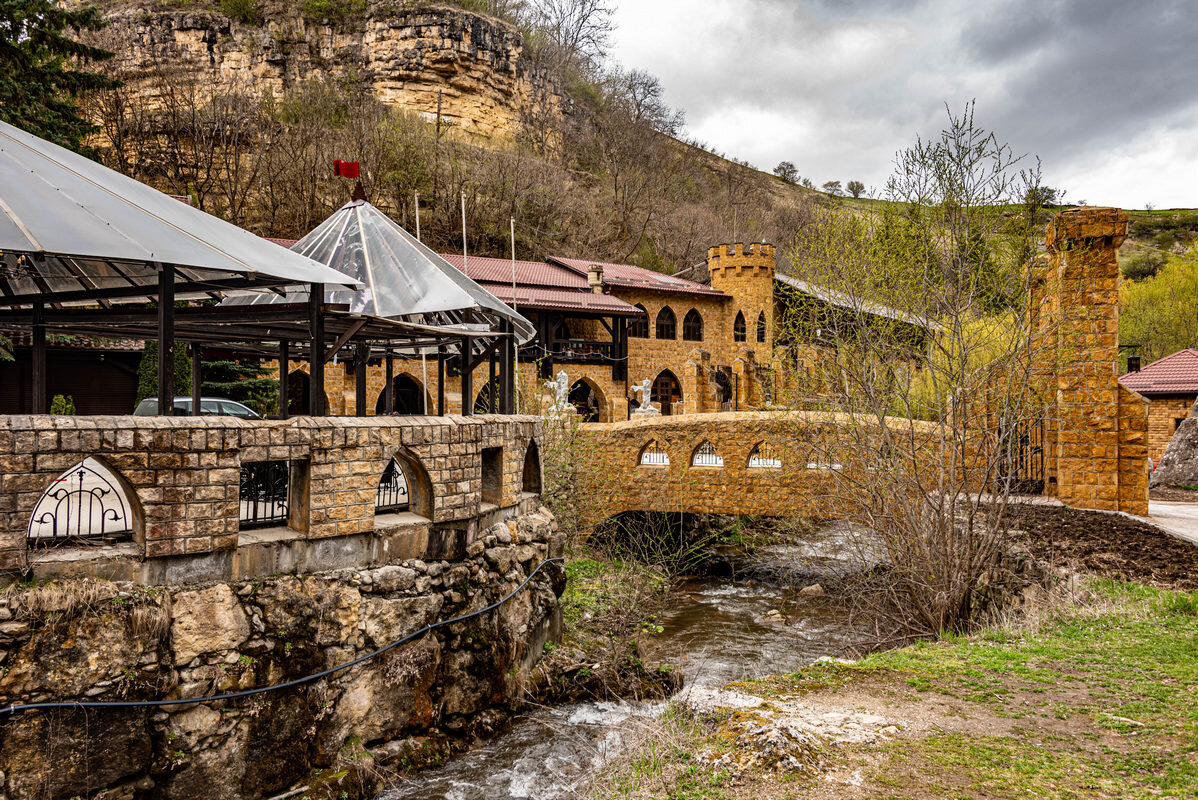 «Замок Коварства и Любви» - Дмитрий Лупандин «Замок Коварства и Любви» - Дмитрий Лупандин