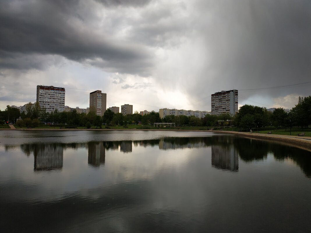 В мае я маюсь :-) - Андрей Лукьянов В мае я маюсь :-) - Андрей Лукьянов