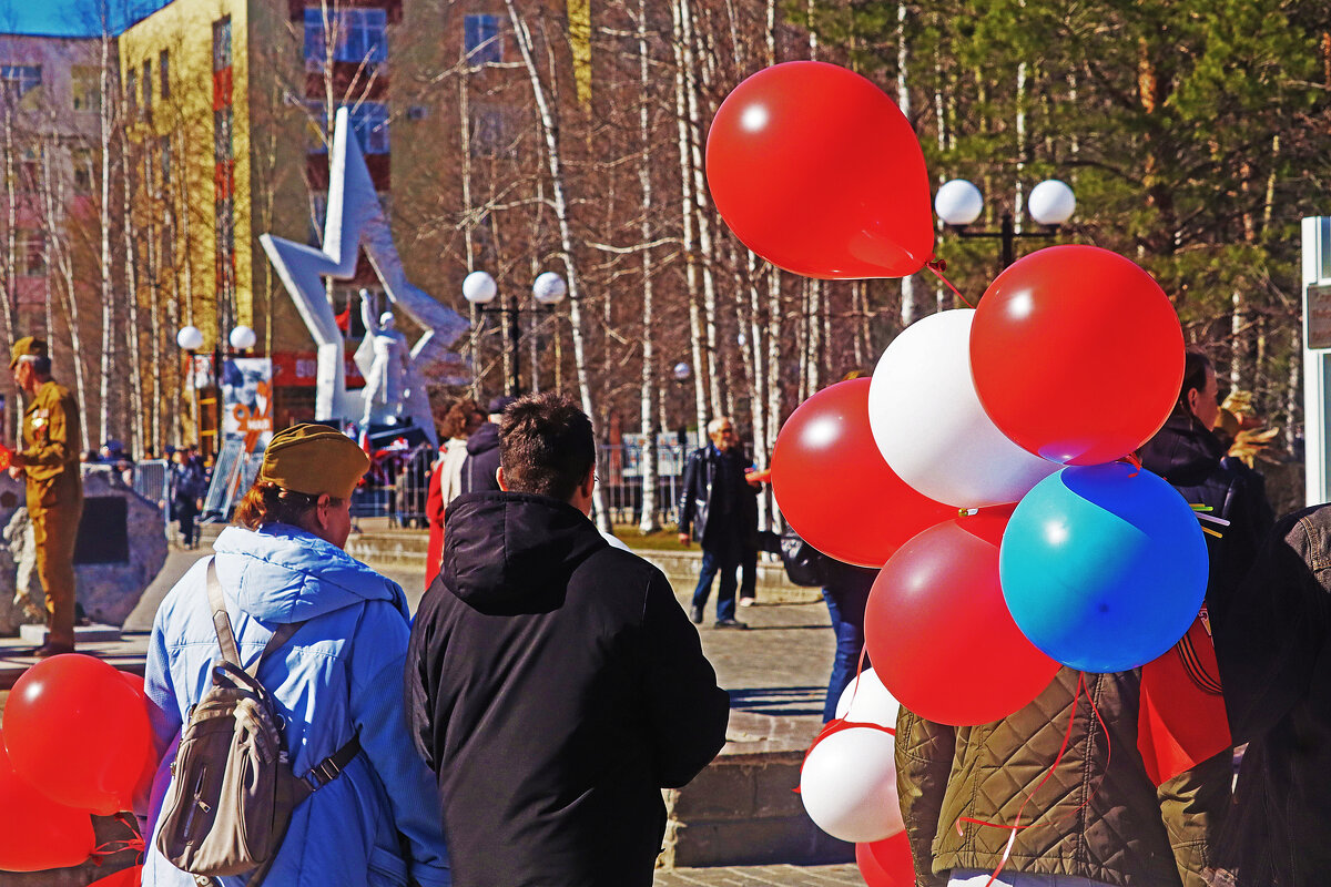 На праздник 9 Мая! - Владимир На праздник 9 Мая! - Владимир