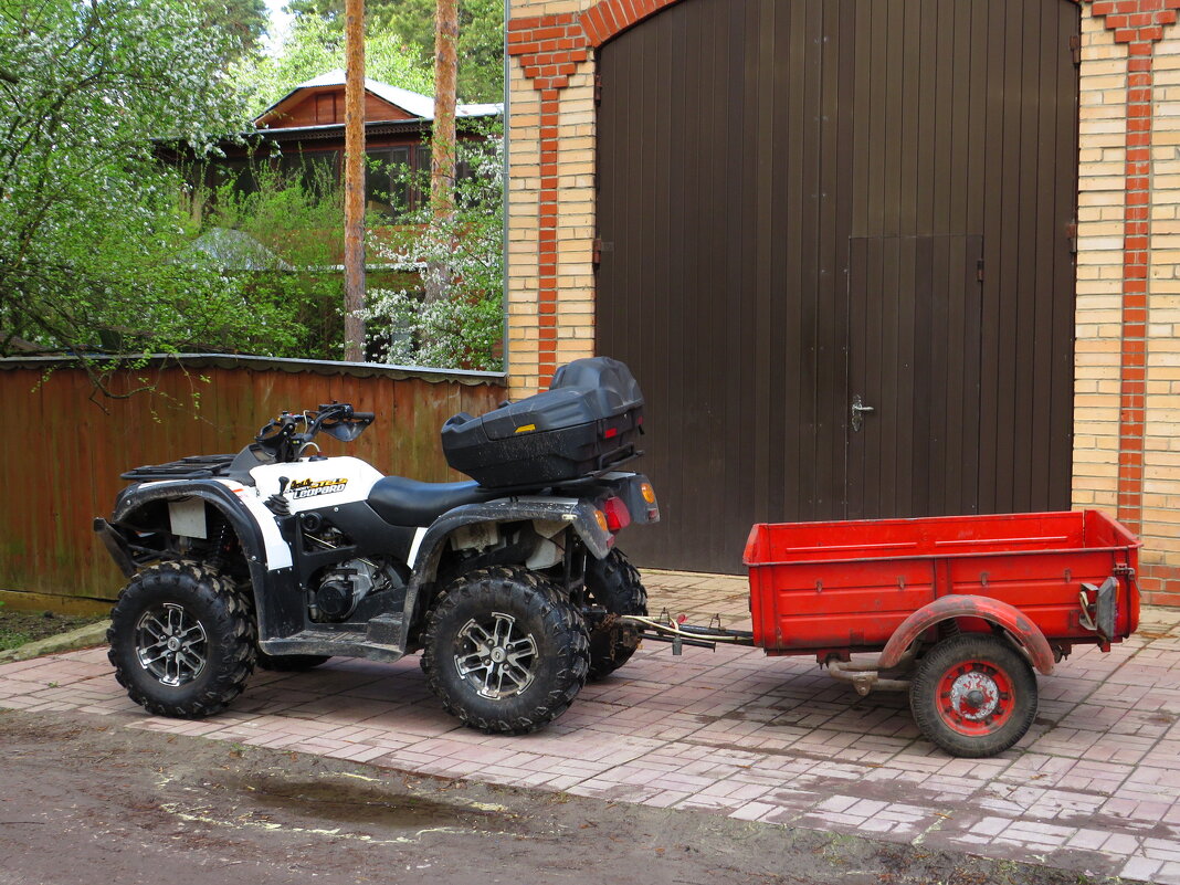 С прицепом - Андрей Снегерёв С прицепом - Андрей Снегерёв