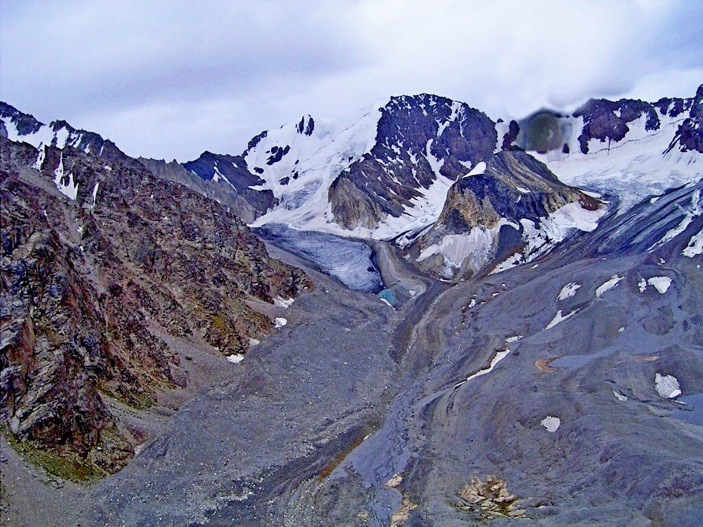 ПО ВЕРХАМ, h - 4300м. - Виктор Осипчук ПО ВЕРХАМ, h - 4300м. - Виктор Осипчук