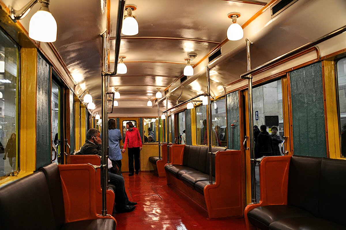 К 90-летию московского метро ! Привет из 2015 года ! - Анатолий Колосов