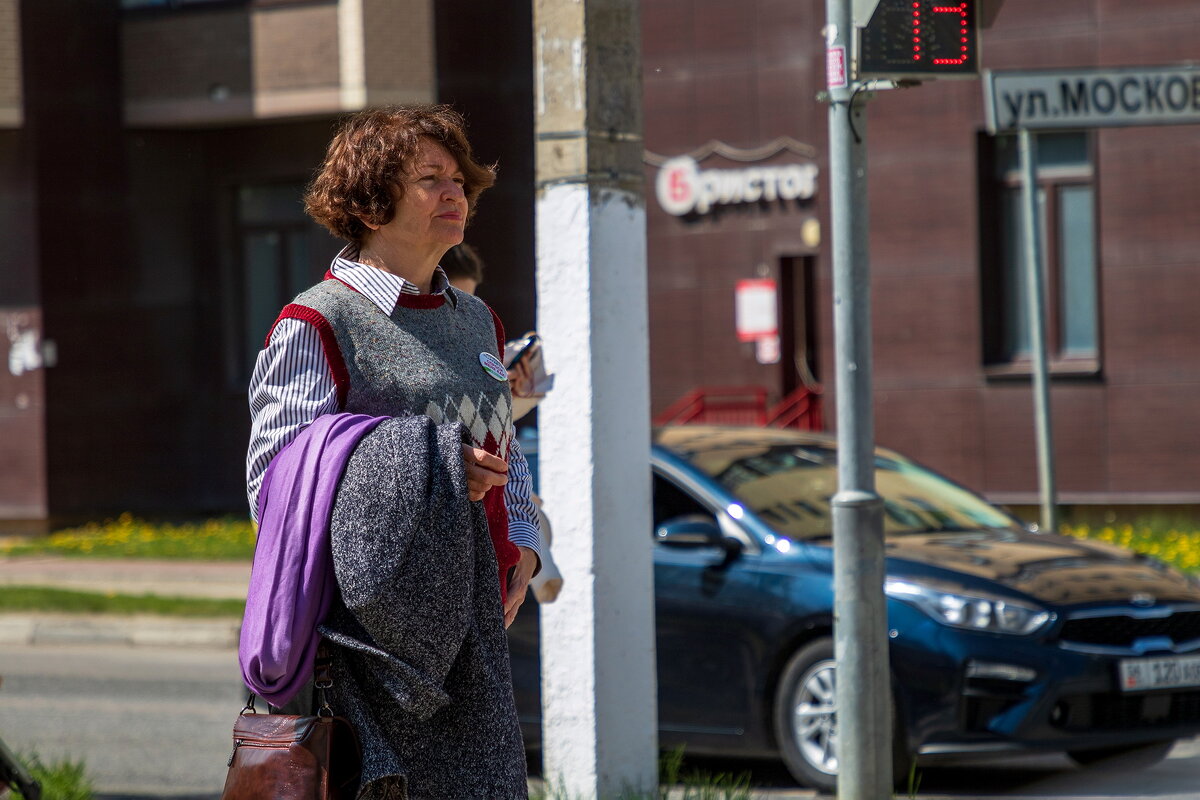 Разогрело так, что раздеваться приходится прямо на ходу. - Анатолий. Chesnavik. Разогрело так, что раздеваться приходится прямо на ходу. - Анатолий. Chesnavik.