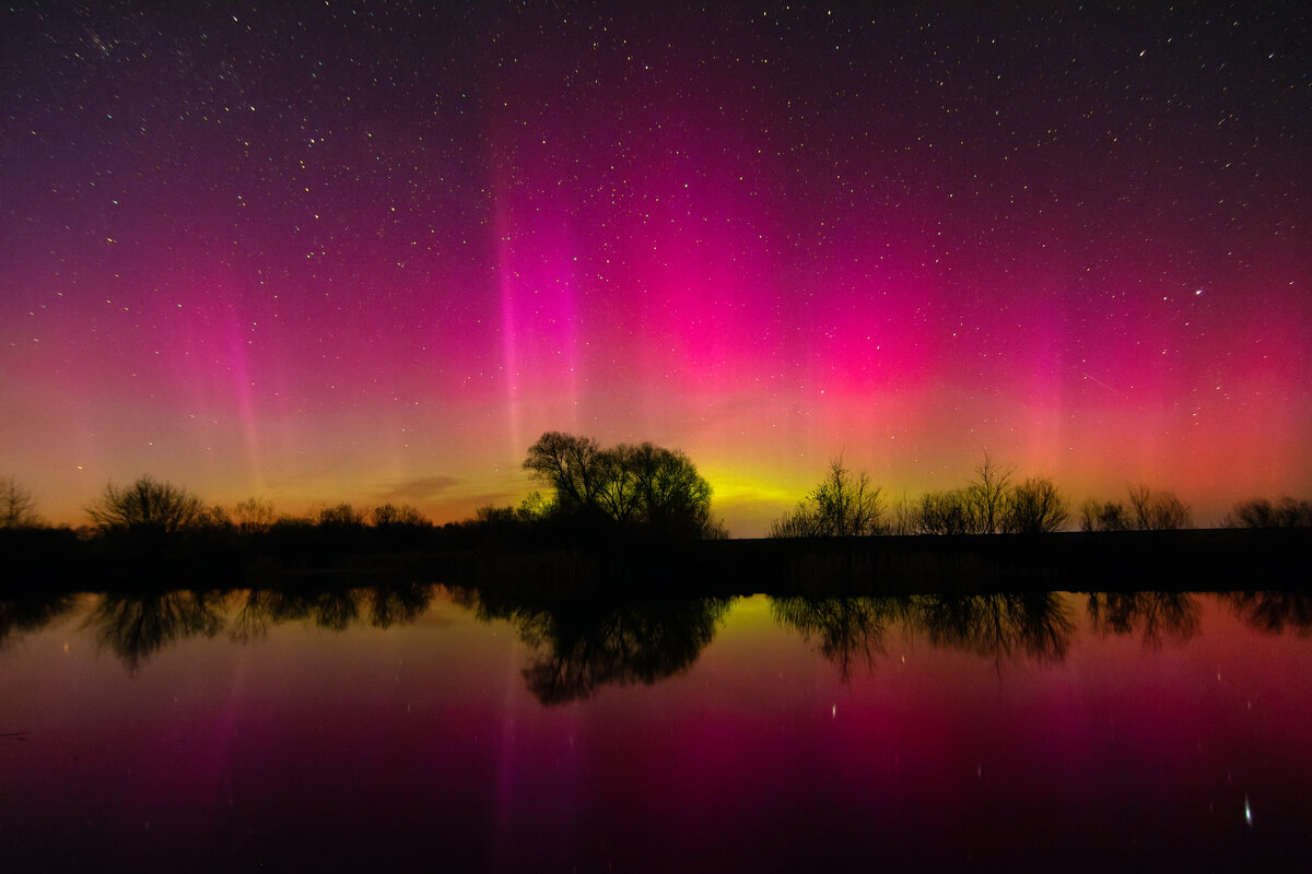 и ко мне заглянула сияшка - Виталий Емельянов и ко мне заглянула сияшка - Виталий Емельянов