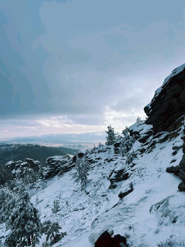 Зима в снежных горах - Георгиевич 