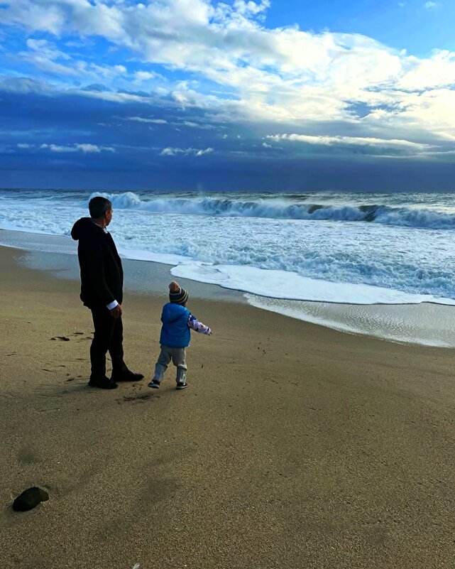 У   СЕРДИТОГО   МОРЯ - Анатолий Малобродский