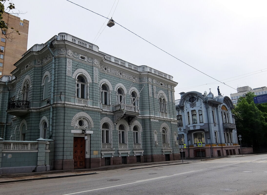 Поварская улица, аристократическая и богемная. - Люба 