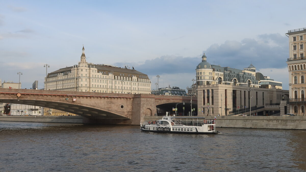На реке Москве - Дмитрий И_ На реке Москве - Дмитрий И_
