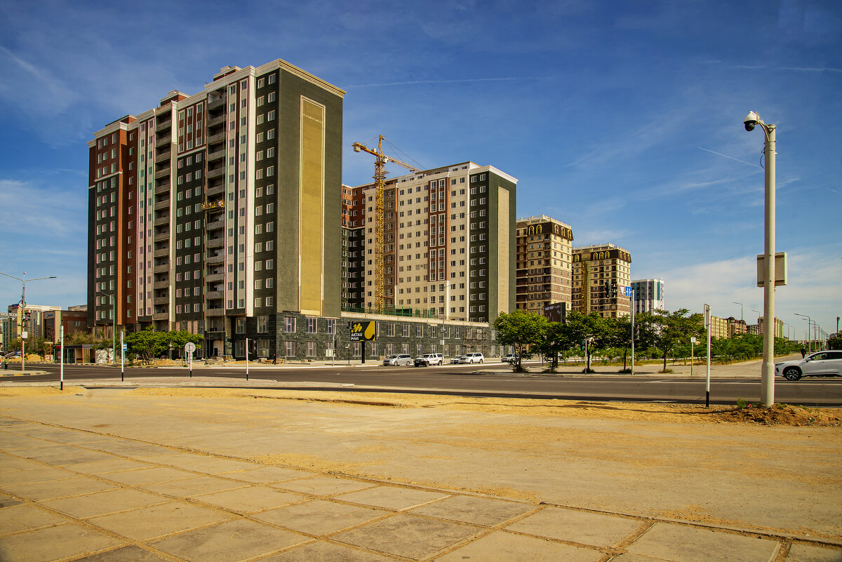 Улица - Анатолий Чикчирный