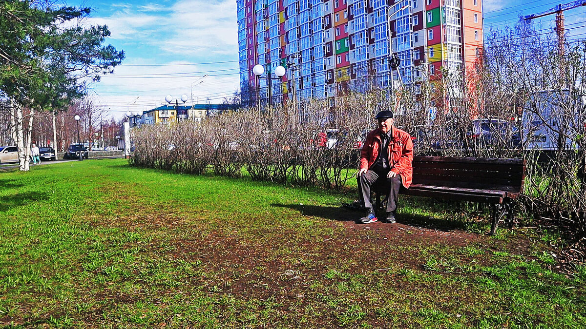 Май..Утро в сквере Победы! - Владимир Май..Утро в сквере Победы! - Владимир